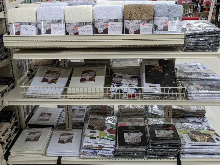 Sheet Sets & Table Linens