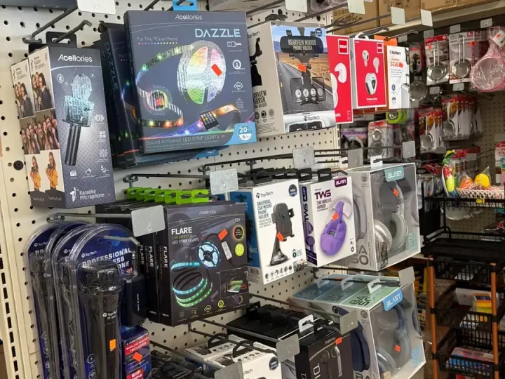 Phone & Electronic Accessories
