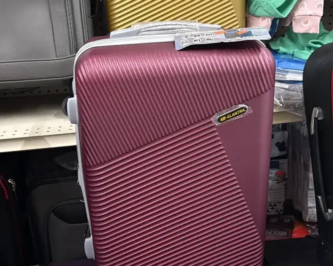 Luggage, Perfume & Gifts